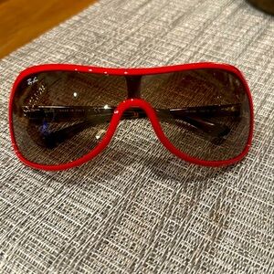 Ray-Ban wrap sunglassess in red